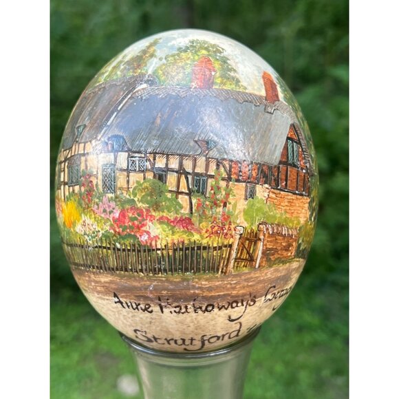 Hand Painted Ostrich Egg Shakespeare's Home Anne Hathaway Cottage Straford Avon - Picture 3 of 12